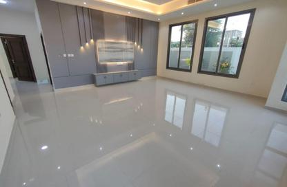 Villa - 5 Bedrooms - 7 Bathrooms for sale in Al Yasmeen 1 - Al Yasmeen - Ajman