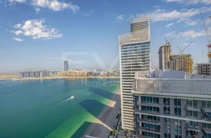 شقة - 2 غرف نوم - 2 حمامات للايجار في برج Beach Isle 1 - بيتش آيل - إعمار بيتشفرونت - دبي هاربور - دبي