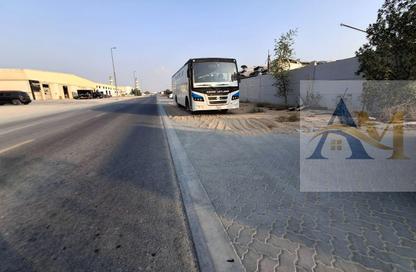 Warehouse - Studio - 1 for rent in Al Sajaa Industrial - Al Sajaa - Sharjah