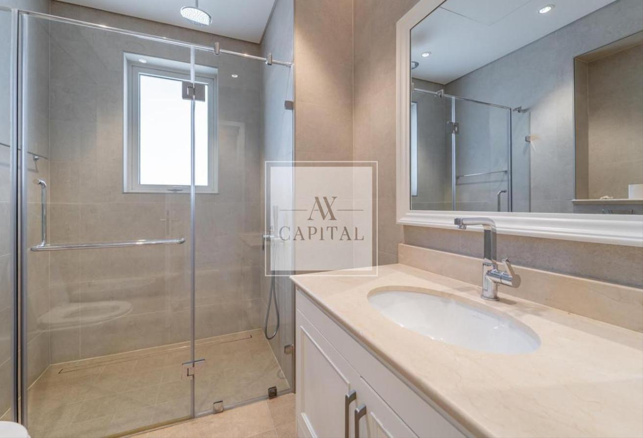 Contemporary Inspired | 4 Beds Villa | Near Club photo 24