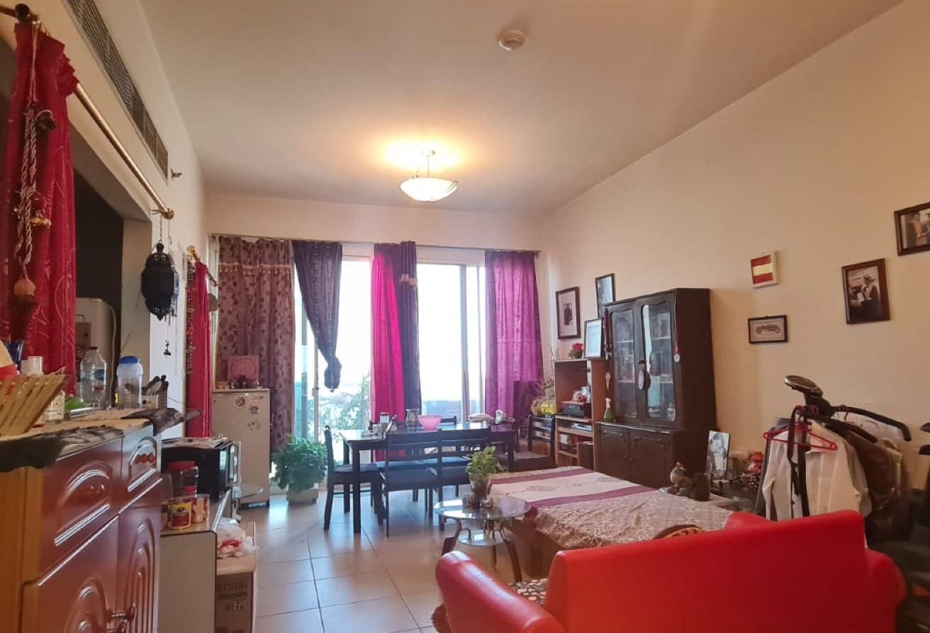 RENTED | INVESTOR DEAL | OPEN VIEWS gallery image