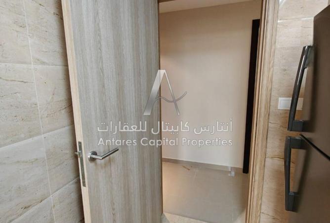 67442641 - Property Image 3