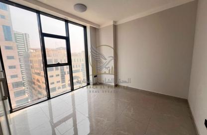 Apartment - 2 Bedrooms - 3 Bathrooms for rent in New Al Taawun Road - Al Taawun - Sharjah Apartment - 2 Bedrooms - 3 Bathrooms for rent in New Al Taawun Road - Al Taawun - Sharjah