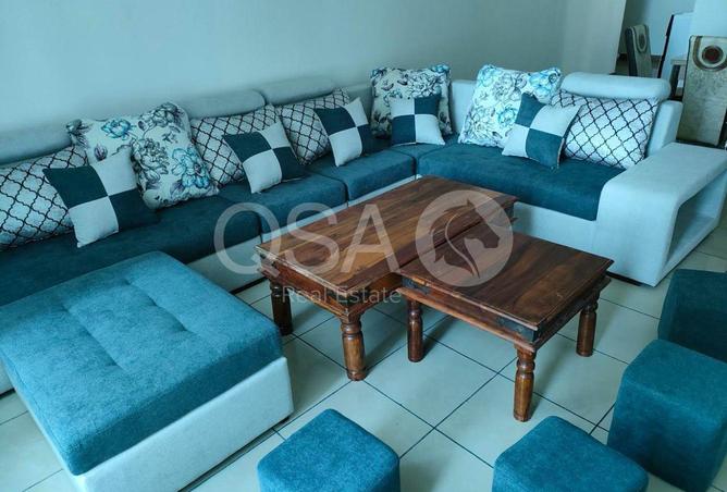 76172030 - Property Image 2