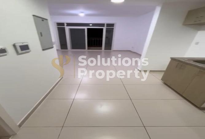 67821120 - Property Main Image