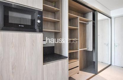 Apartment - Studio - 1 for rent in Signature Livings North - Signature Livings - District 10 - Jumeirah Village Circle - Dubai