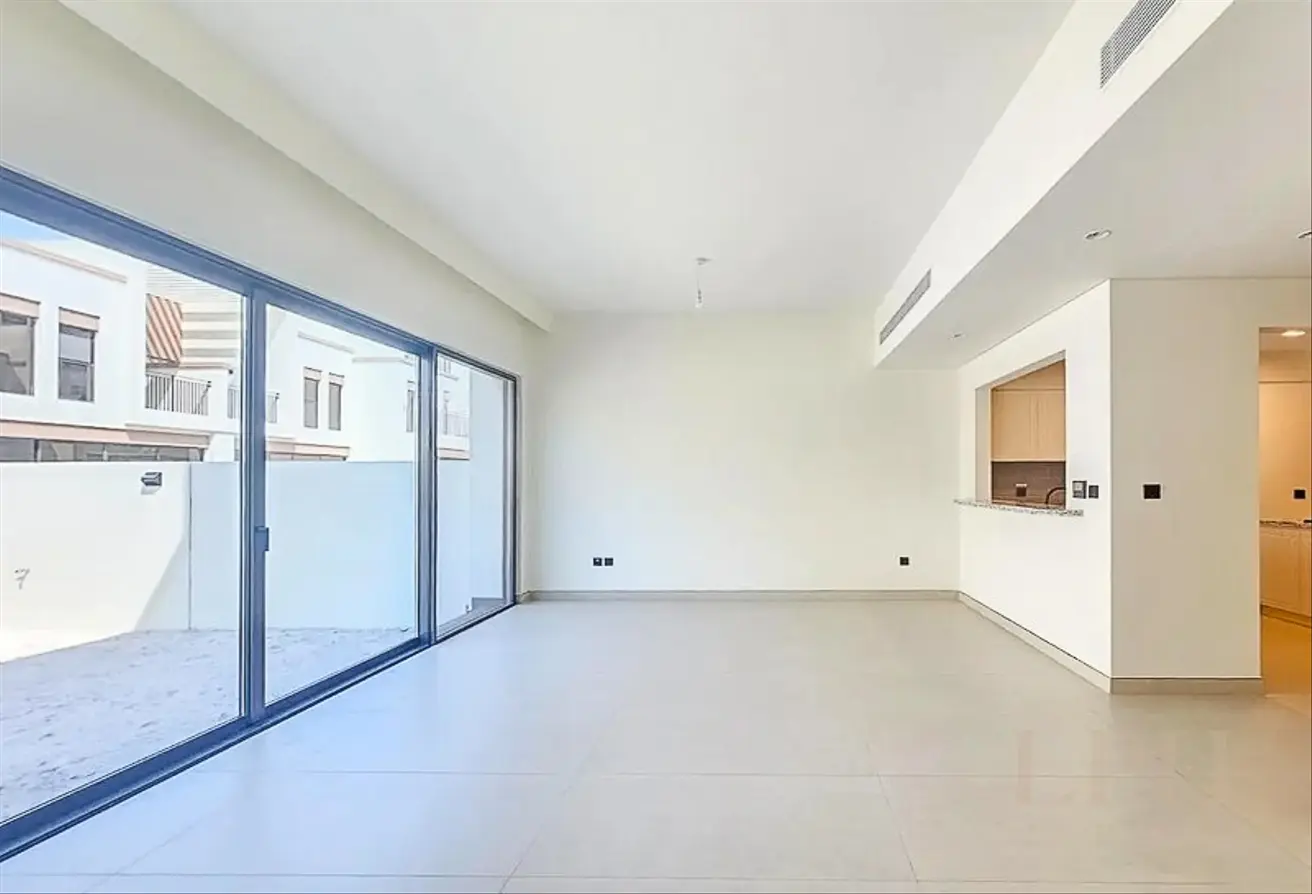 156937383 - Property Main Image