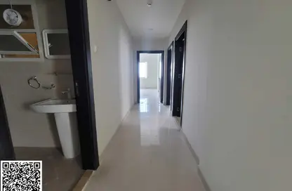 شقة - 2 غرف نوم - 3 حمامات للايجار في فلل الروضة 2 - 2  الروضة - الروضة - عجمان