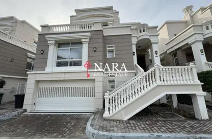 Villa - 4 Bedrooms - 5 Bathrooms for rent in Al Forsan Village - Khalifa City - Abu Dhabi