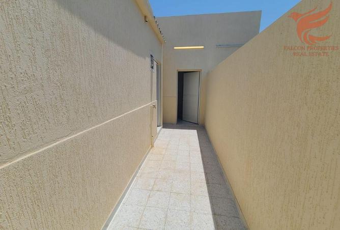 112753956 - Property Image 2