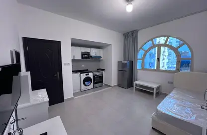 Apartment - 1 Bathroom for rent in Al Nahyan Camp - Abu Dhabi