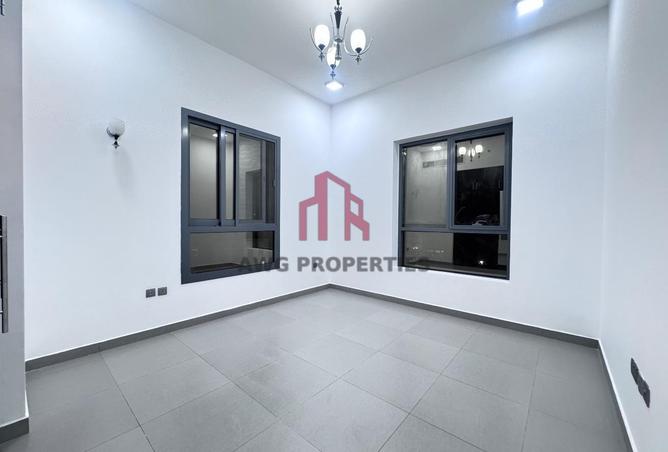 143752387 - Property Image 3