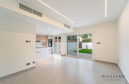Villa - 3 Bedrooms - 3 Bathrooms for sale in Springs 4 - The Springs - Dubai