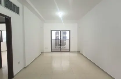 Apartment - 1 Bedroom - 1 Bathroom for rent in Khalifa Street - Abu Dhabi