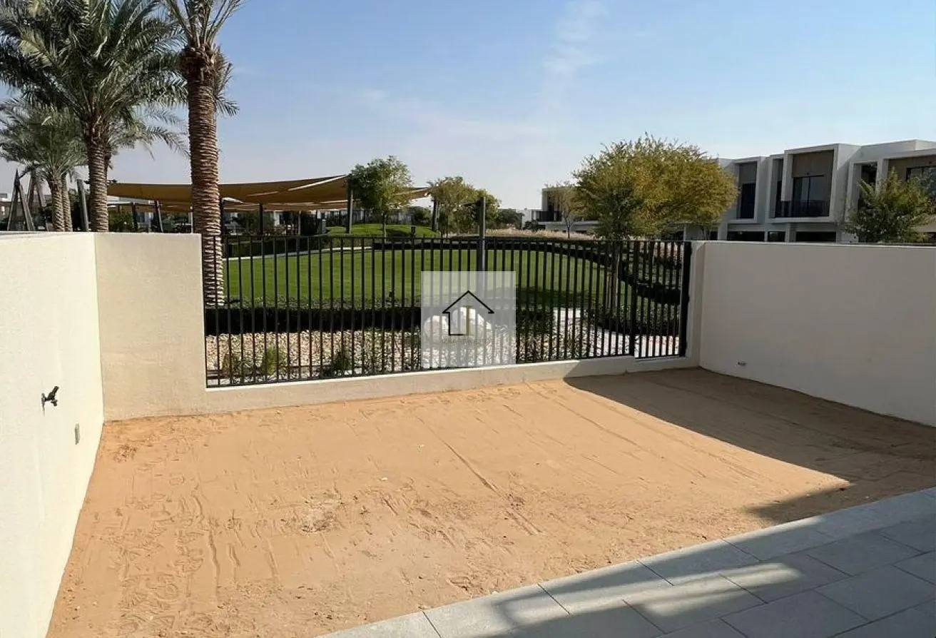 71117838 - Property Main Image