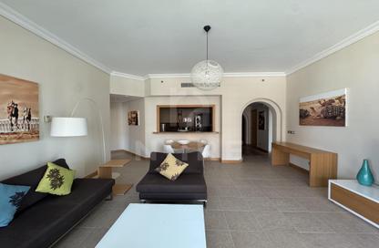 Apartment - 2 - 4 for rent in Al Das - Shoreline Apartments - Palm Jumeirah - Dubai