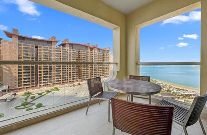 Apartment - 2 - 4 for rent in Al Das - Shoreline Apartments - Palm Jumeirah - Dubai