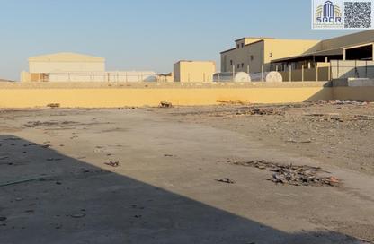 Warehouse - Studio - 3 Bathrooms for rent in Umm Dir - Umm Al Quwain