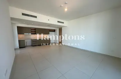 شقة - 2 غرف نوم - 2 حمامات للايجار في برج التاج - وسط مدينة دبي - دبي