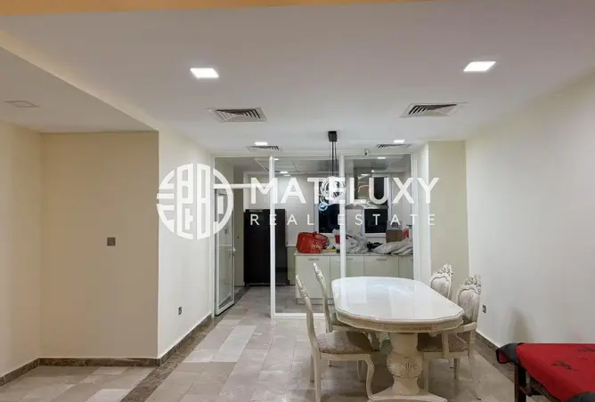 156017627 - Property Image 2