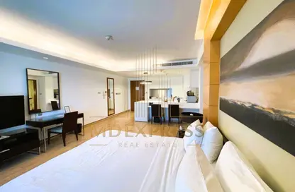 Apartment - 1 Bathroom for rent in The Dubai Mall Residences - Downtown Dubai - Dubai