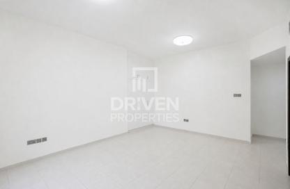 Apartment - Studio - 1 for rent in Marina Pearl - Dubai Marina - Dubai Apartment - Studio - 1 for rent in Marina Pearl - Dubai Marina - Dubai