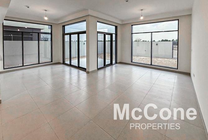 124285551 - Property Image 3