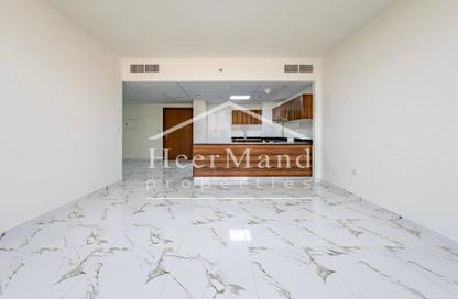 Apartment - 2 Bedrooms - 2 Bathrooms for rent in Al Hamra Marina Residences - Al Hamra Village - Ras Al Khaimah Apartment - 2 Bedrooms - 2 Bathrooms for rent in Al Hamra Marina Residences - Al Hamra Village - Ras Al Khaimah