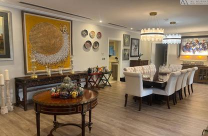 Villa - 5 - 6 for rent in District 2 - Jumeirah Park - Dubai