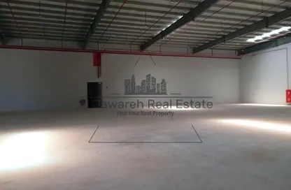 Warehouse - Studio - 2 Bathrooms for rent in Umm Dir - Umm Al Quwain