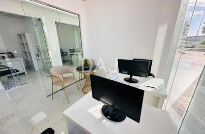 Office Space - Studio - 1 Bathroom for rent in Reem Residency - Al Karama - Dubai