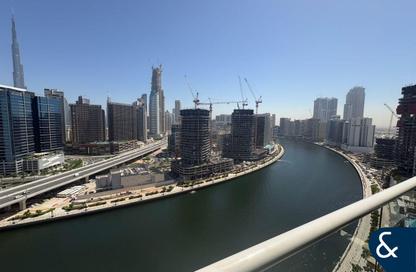 Apartment - 1 Bedroom - 1 Bathroom for rent in Mayfair Residency - Business Bay - Dubai Apartment - 1 Bedroom - 1 Bathroom for rent in Mayfair Residency - Business Bay - Dubai