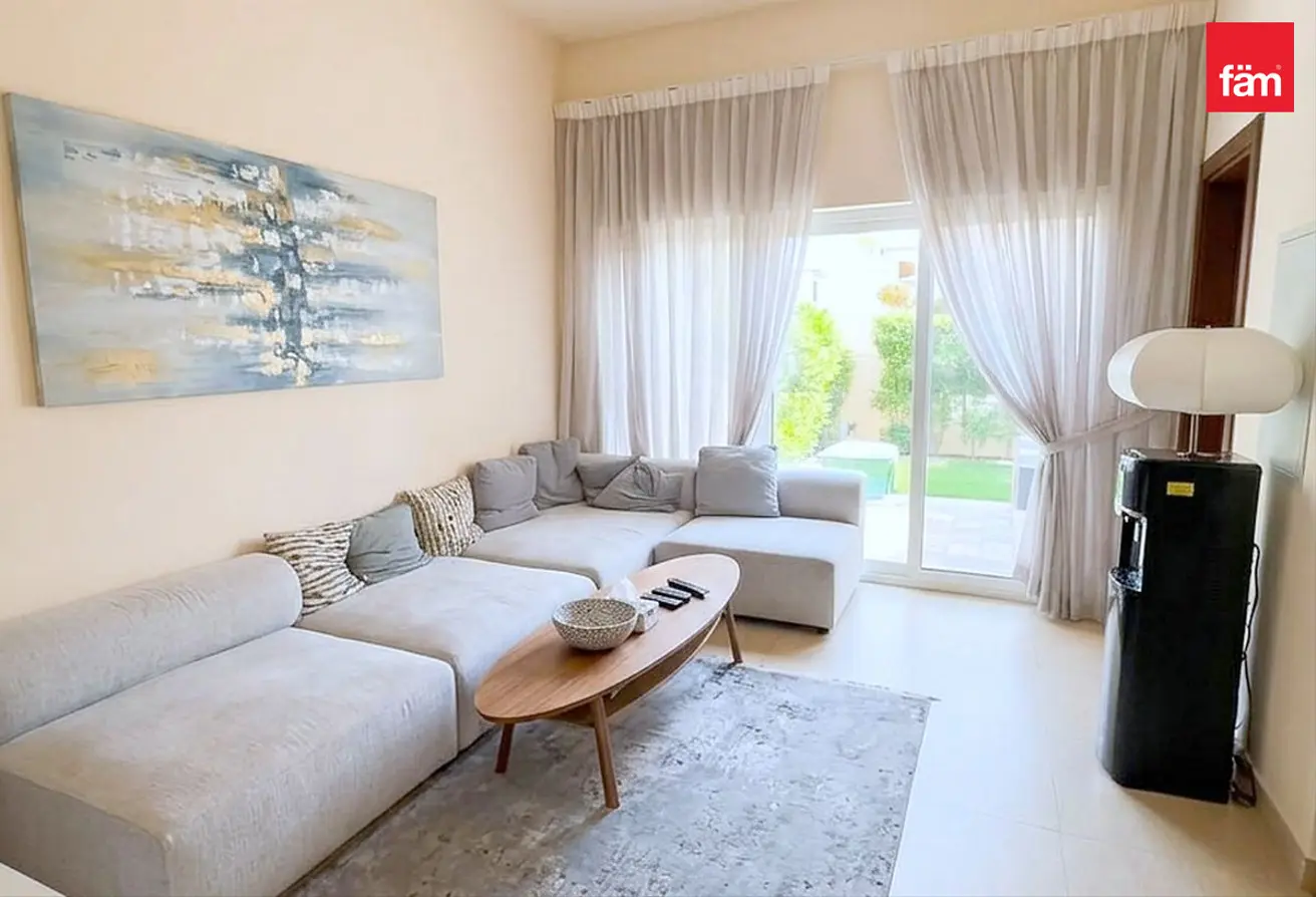 166998564 - Property Main Image