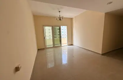 Apartment - 2 Bedrooms - 2 Bathrooms for rent in Al Mahatta - Al Qasimia - Sharjah