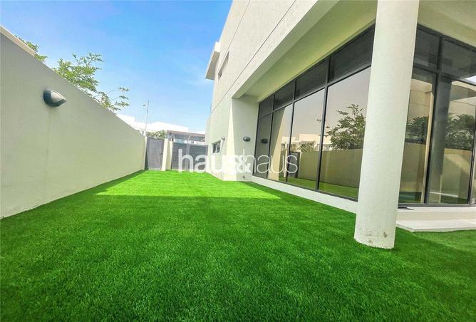 70281159 - صورة العقار 2