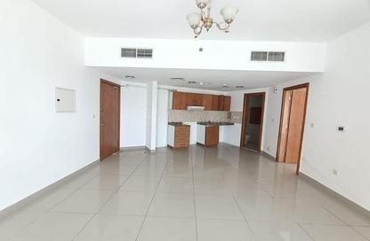 Apartment - 1 Bedroom - 1 Bathroom for rent in Lakeside Tower D - Lakeside Residence - Dubai Production City (IMPZ) - Dubai
