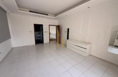 Villa - 4 Bedrooms - 4 Bathrooms for rent in Umm Suqeim 2 Villas - Umm Suqeim 2 - Umm Suqeim - Dubai