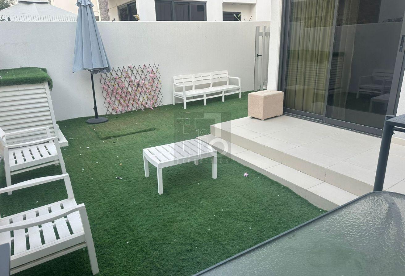 Vacant | L Shape Garden | Ready to move photo 22