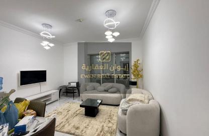 شقة - غرفة نوم - 2 حمامات للايجار في برج الواحة - الراشدية 1 - الراشدية - عجمان