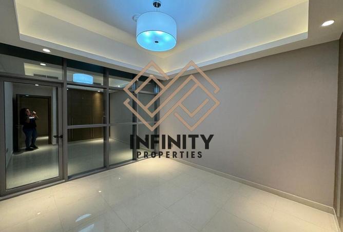 80251007 - Property Main Image