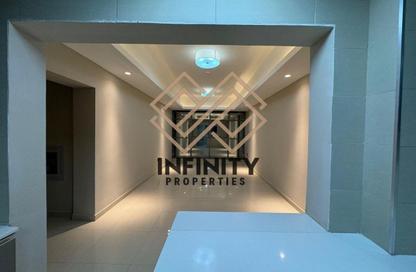 Apartment - 2 Bedrooms - 3 Bathrooms for sale in Gulfa Towers - Al Rashidiya 1 - Al Rashidiya - Ajman