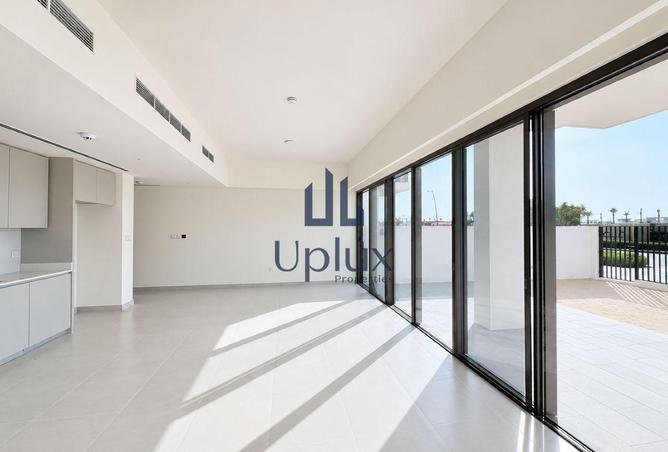 123389490 - Property Main Image