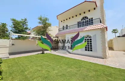 Villa - 5 Bedrooms - 4 Bathrooms for rent in Umm Suqeim 2 Villas - Umm Suqeim 2 - Umm Suqeim - Dubai