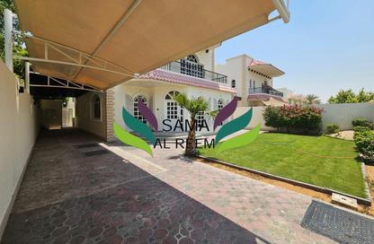 Villa - 5 Bedrooms - 4 Bathrooms for rent in Umm Suqeim 2 Villas - Umm Suqeim 2 - Umm Suqeim - Dubai