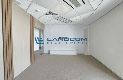 Office Space - Studio for rent in Park Place Tower - Sheikh Zayed Road - Dubai