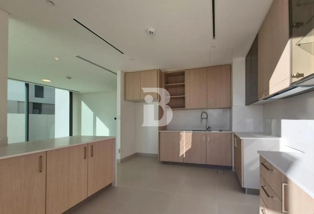 LANDSCAPED | GOLF COURSE VIEW | BRAND NEW photo 5