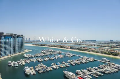 Apartment - 2 Bedrooms - 3 Bathrooms for sale in Marina Residences 2 - Marina Residences - Palm Jumeirah - Dubai