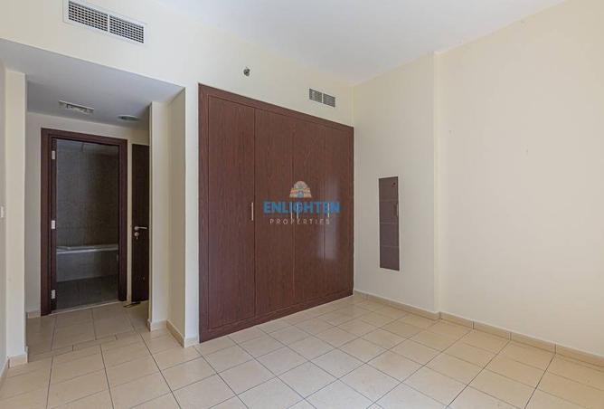 1BHK | WELL MAINTAINED | PRIME LOCATION photo 3