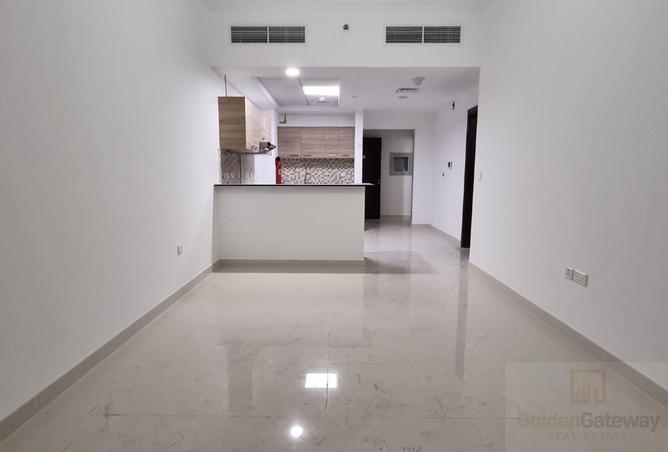 68670270 - Property Image 3