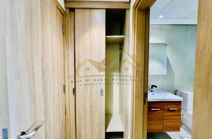 Apartment - 1 - 2 for rent in Jumeirah Garden City - Al Satwa - Dubai